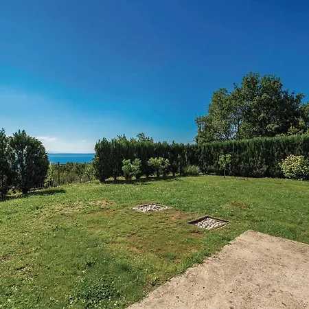 2 Bedroom Amazing In * Ika