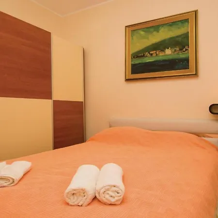 Apartment 2 Bedroom Amazing In