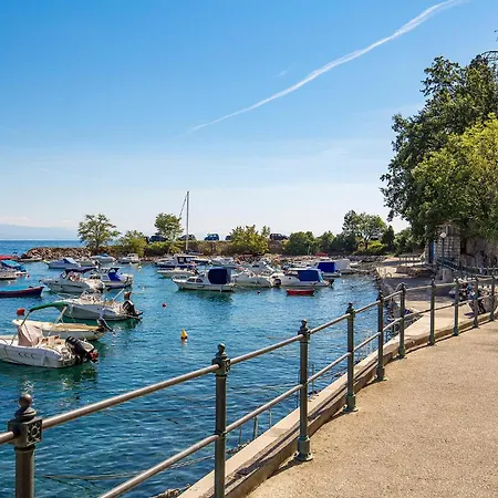 Pet Friendly In With Wifi Apartman