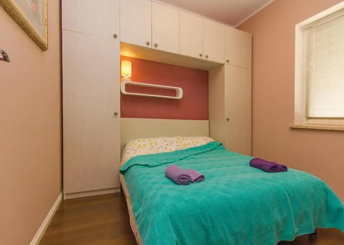 Apartment Pet Friendly In With Wifi *