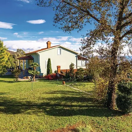 アパート Pet Friendly In With Wifi イカ